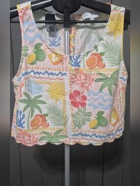 C&C California Tropical Linen Blend Crop Tank Button Back L
